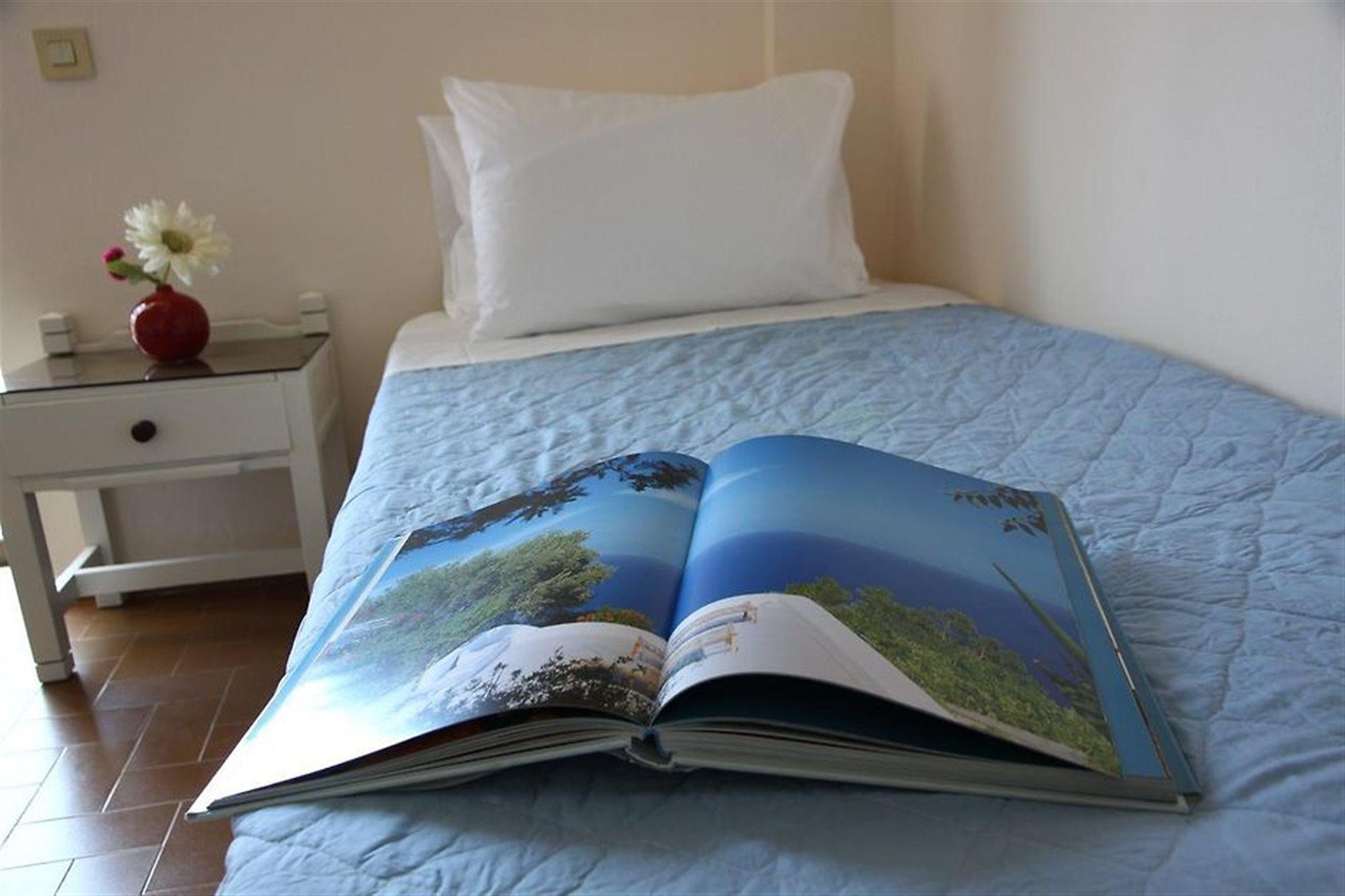 Triton Garden Hotel มาเลีย ภายนอก รูปภาพ